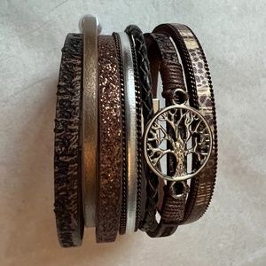 Tree of Life Leather Bracelet; New without tags